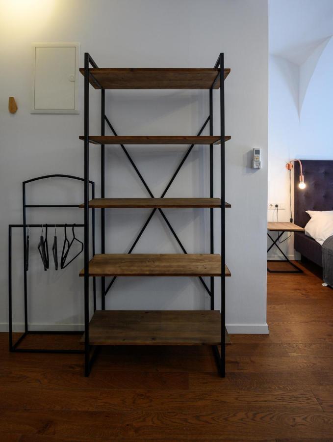 Swanky Old Town Apartment Zagreb Buitenkant foto